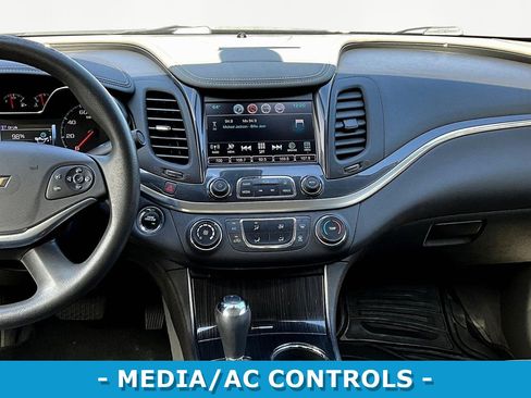 Used 2018 Chevrolet Impala LS FWD image 9