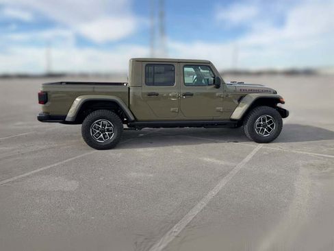 New 2026 Jeep Gladiator Rubicon image 14