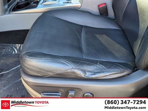 Used 2011 Toyota 4Runner SR5 w/ Premium Pkg w/Leather image 15