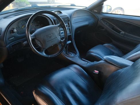 Used 1995 Ford Mustang GT RWD image 13