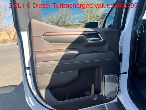 Used 2024 GMC Sierra 1500 Denali image 10