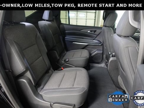 Used 2025 Chevrolet Traverse LT image 24