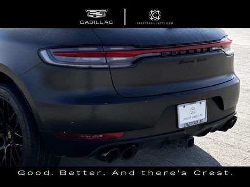 Used 2021 Porsche Macan Turbo image 8