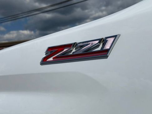 Used 2024 Chevrolet Silverado 2500 LTZ w/ LTZ Convenience Package AWD/4WD image 11