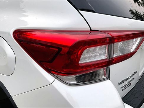 Used 2019 Subaru Crosstrek Hybrid w/ Moonroof Package w/Navigation AWD/4WD image 27
