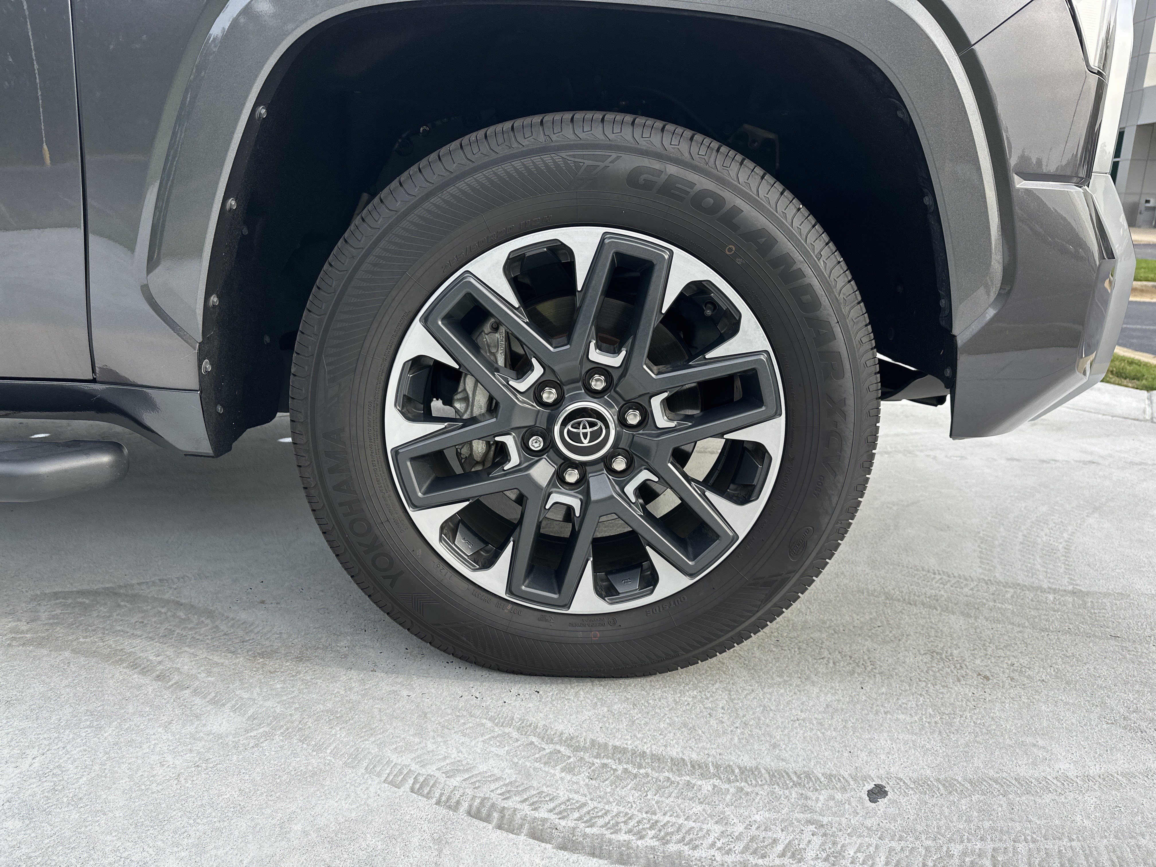 Used 2023 Toyota Tundra Limited w/ Power Package RWD image 13