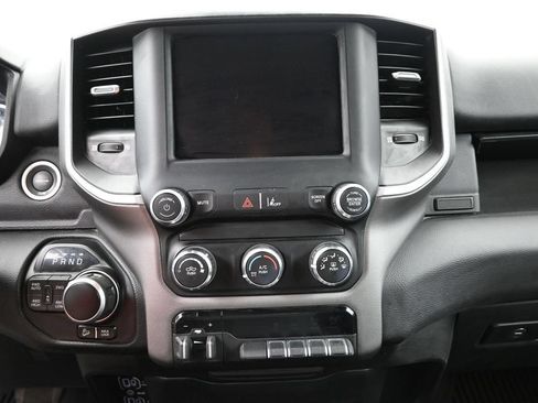 Used 2022 RAM 1500 Big Horn AWD/4WD image 7
