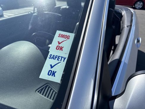 Used 2011 BMW 328i Convertible image 10