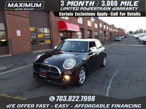 Used 2016 MINI Cooper 4-Door Hardtop image 1
