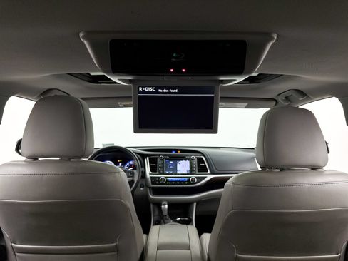 Used 2016 Toyota Highlander Limited AWD/4WD image 31