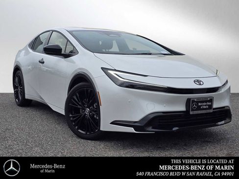 Used 2026 Toyota Prius Plug-In Hybrid image 1