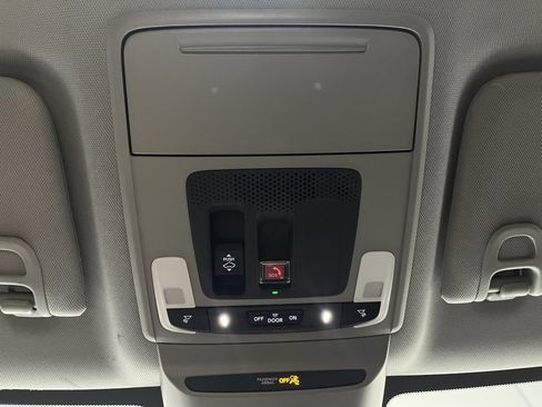 Certified 2025 Acura ADX AWD image 9