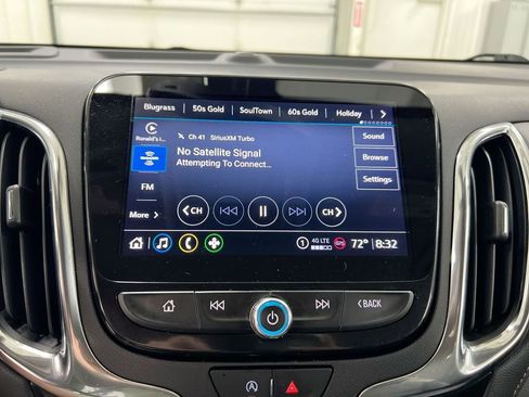 Used 2023 Chevrolet Equinox Premier AWD/4WD image 14
