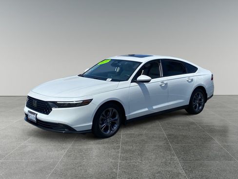 Used 2023 Honda Accord EX image 1