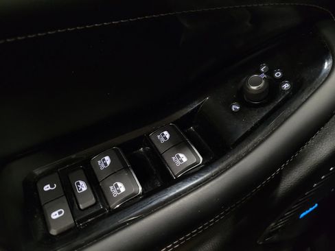 Used 2022 Jeep Grand Cherokee L Overland AWD/4WD image 27