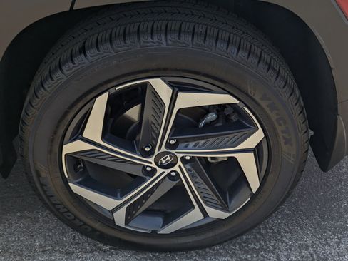 Used 2024 Hyundai Tucson Limited AWD/4WD image 7
