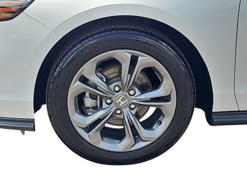 Used 2024 Honda Accord EX image 29