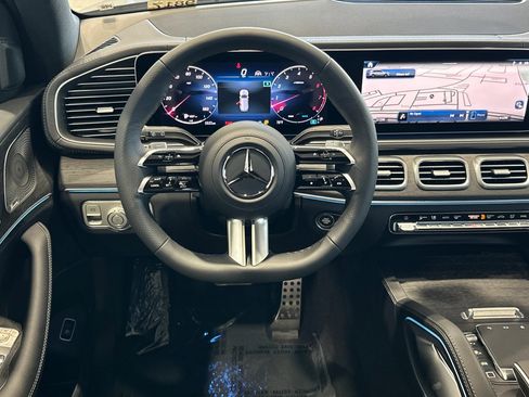 New 2025 Mercedes-Benz GLS 450 4MATIC image 14