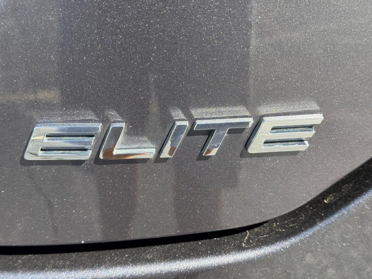 Certified 2023 Honda Pilot Elite image 5