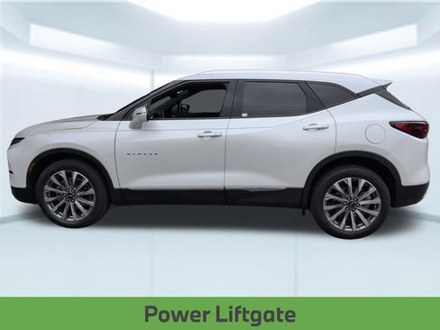 Used 2023 Chevrolet Blazer Premier w/ Driver Confidence II Package FWD image 2