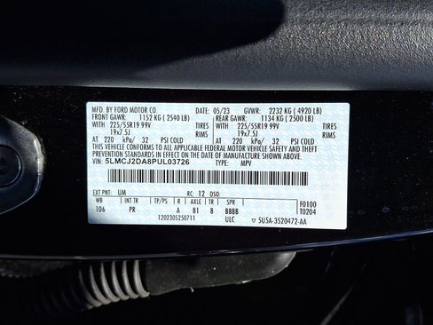 Used 2023 Lincoln Corsair Reserve w/ Equipment Group 201A AWD/4WD image 26