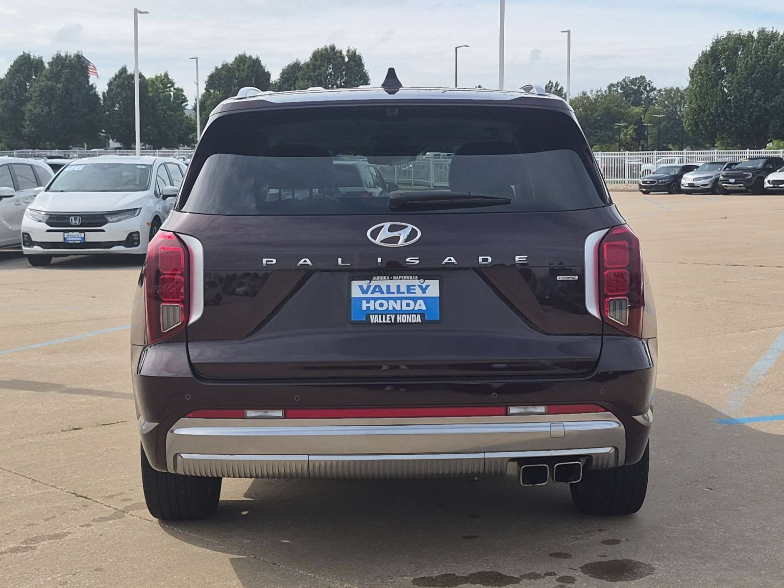 Used 2023 Hyundai Palisade Calligraphy w/ Cargo Package AWD/4WD image 7