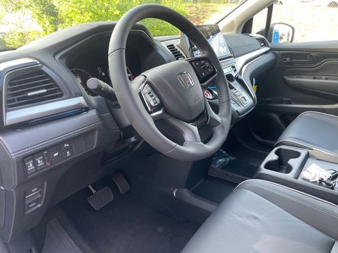 New 2026 Honda Odyssey Touring image 20