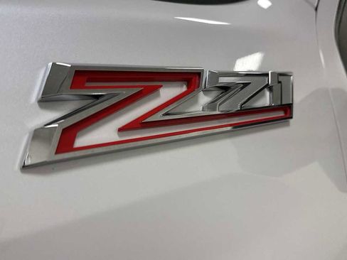 Used 2022 Chevrolet Silverado 2500 LTZ image 28