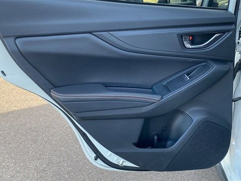 Used 2018 Subaru Crosstrek 2.0i Limited image 12