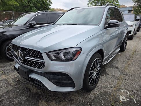 Used 2022 Mercedes-Benz GLE 350 4MATIC w/ AMG Line Exterior image 1
