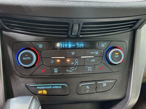 Used 2019 Ford Escape SEL AWD/4WD image 15