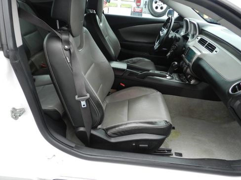 Used 2015 Chevrolet Camaro LT w/ RS Package image 11