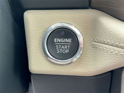 Used 2024 Ford Expedition Max Limited image 21