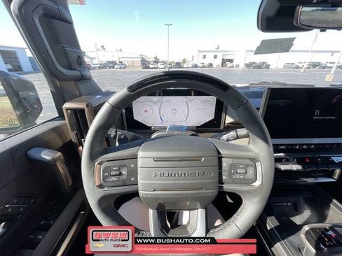 New 2025 GMC Hummer EV 2X image 10