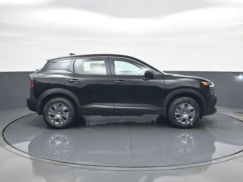 New 2026 Nissan Kicks S image 8