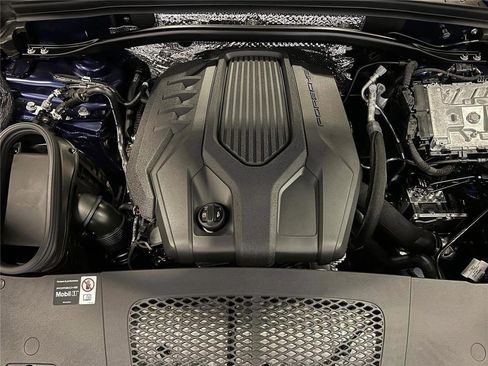 New 2026 Porsche Macan AWD/4WD image 27