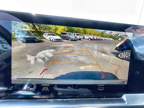 Used 2023 Chevrolet Silverado 1500 RST image 15