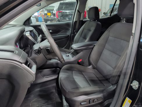 Used 2022 GMC Terrain SLE w/ Driver Convenience Package image 7