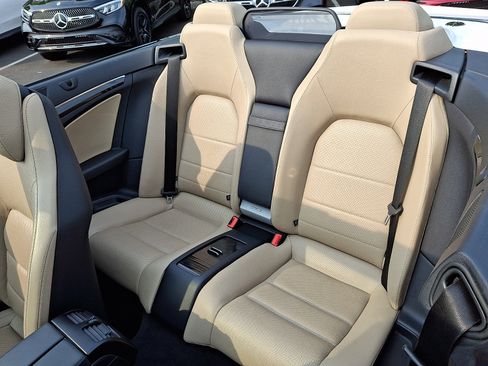 Used 2013 Mercedes-Benz E 350 Cabriolet image 10