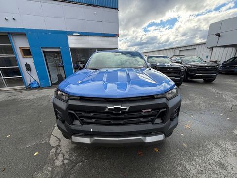New 2025 Chevrolet Colorado Trail Boss w/ Midnight Edition image 6