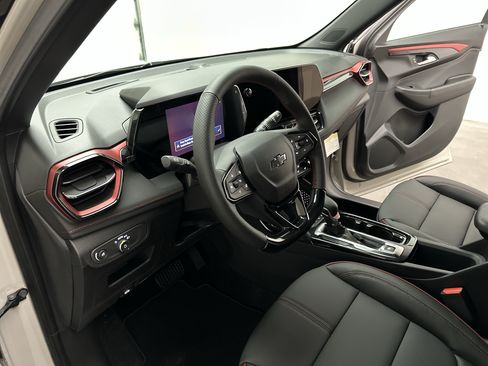 New 2026 Chevrolet TrailBlazer RS w/ Convenience Package FWD image 17