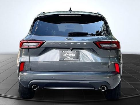 Used 2023 Ford Escape ST-Line Select w/ Tech Pack #2 AWD/4WD image 4