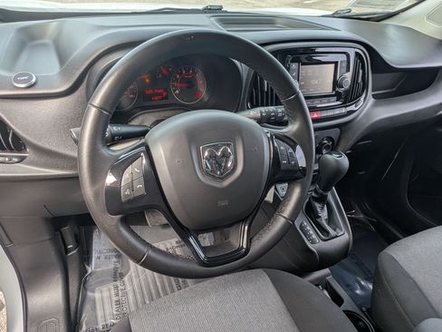 Used 2018 RAM ProMaster City Tradesman SLT FWD image 22