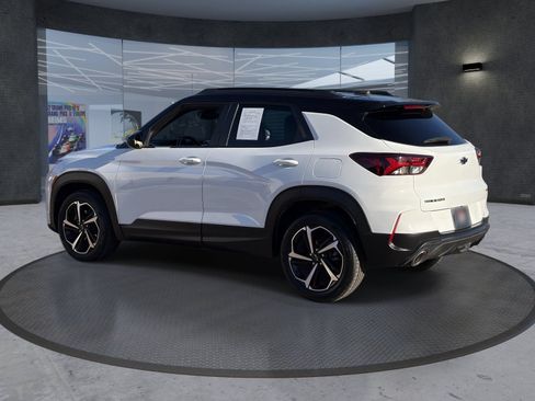 Certified 2023 Chevrolet TrailBlazer RS w/ Convenience Package FWD image 4