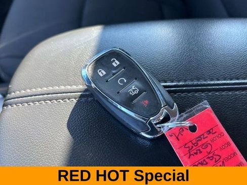 Used 2023 Chevrolet Malibu LT FWD image 54
