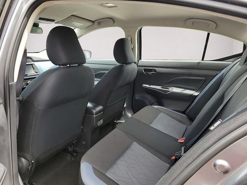 Used 2025 Nissan Versa SV FWD image 9