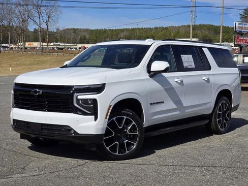 New 2026 Chevrolet Suburban RST w/ Advanced Technology Package image 2