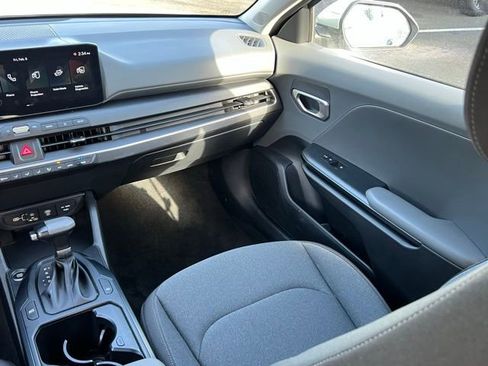 Certified 2025 Kia K4 LXS image 16