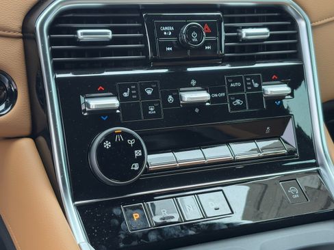 New 2026 Nissan Armada SL image 26