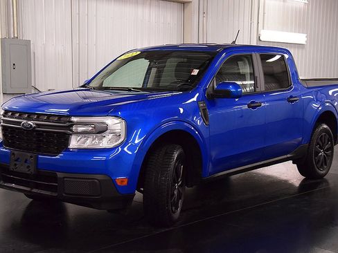 Used 2022 Ford Maverick XLT w/ XLT Luxury Package image 3